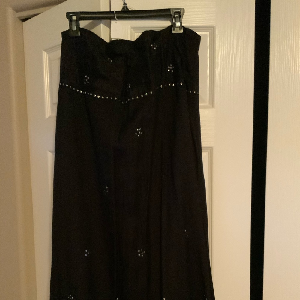 Skirt - Picture 4 of 4